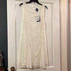 Beauty and the beast ivory lace dress size XL